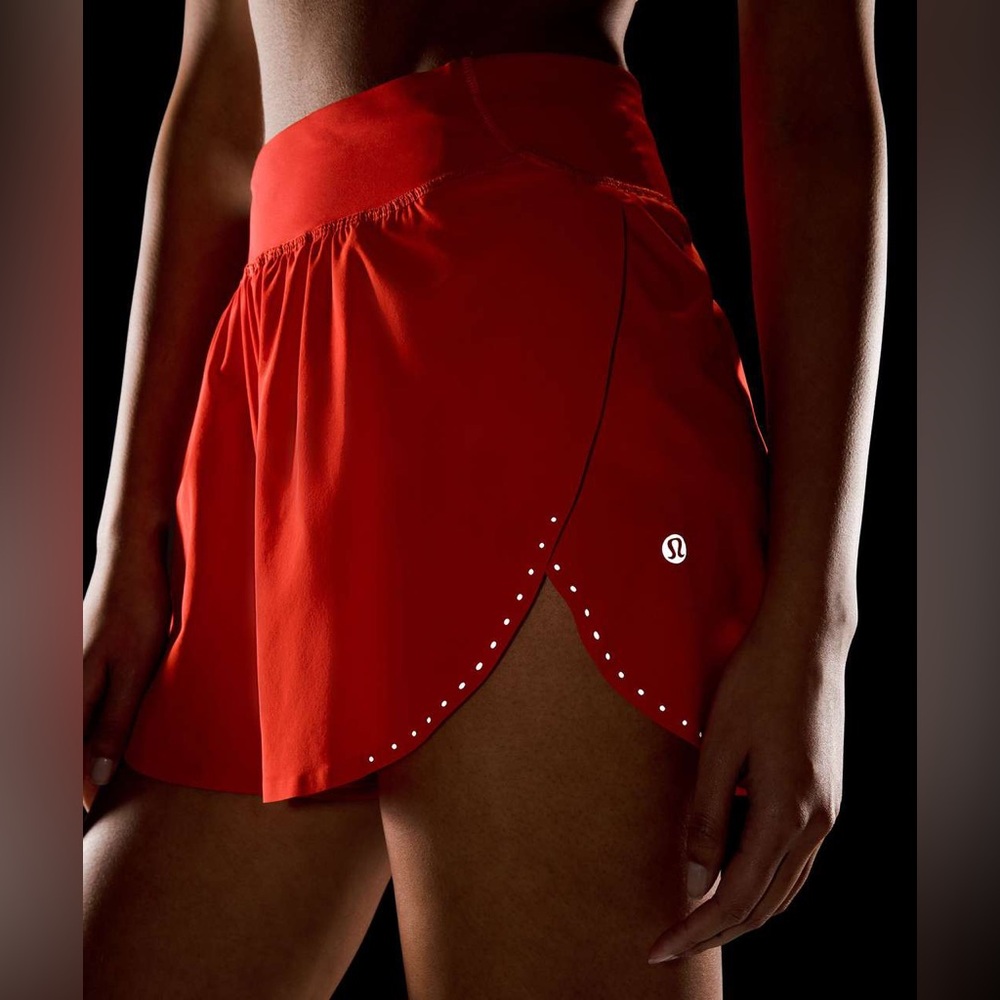 LULULEMON FAST AND FREE REFLECTIVE HIGH RISE CLASSIC FIT SHORT 3” IN DARK RED